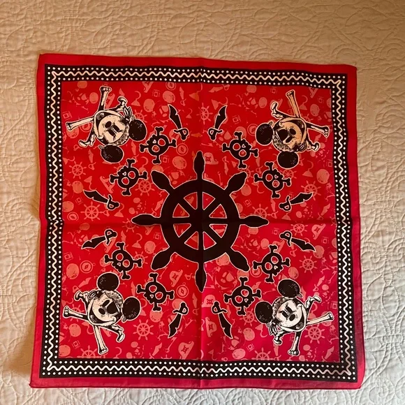 Pirate Mickey bandannas - Picture 4 of 4